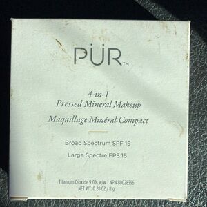 PUR pressed mineral makeup